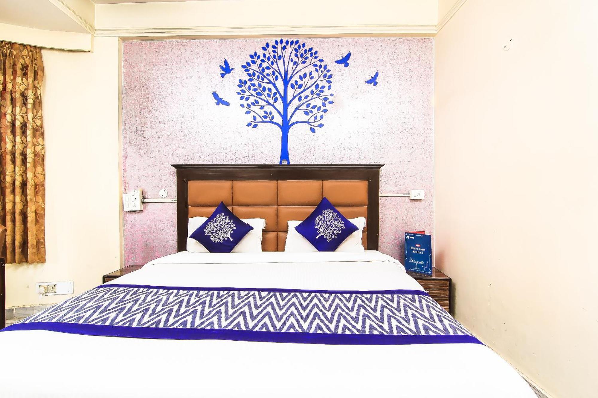 Oyo 2569 Hotel Paradise Kanpur Exterior foto