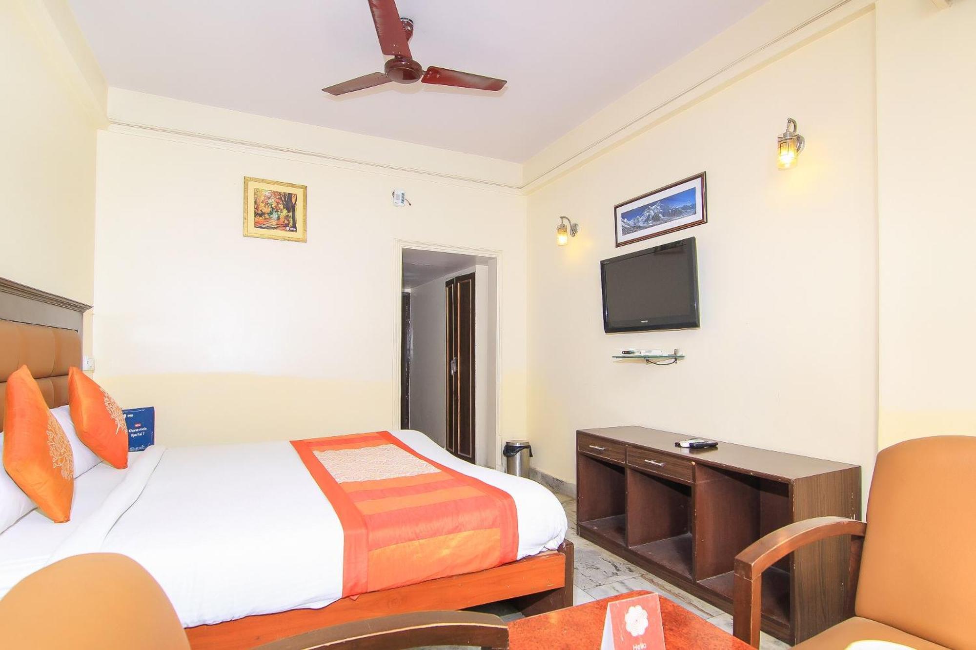 Oyo 2569 Hotel Paradise Kanpur Exterior foto